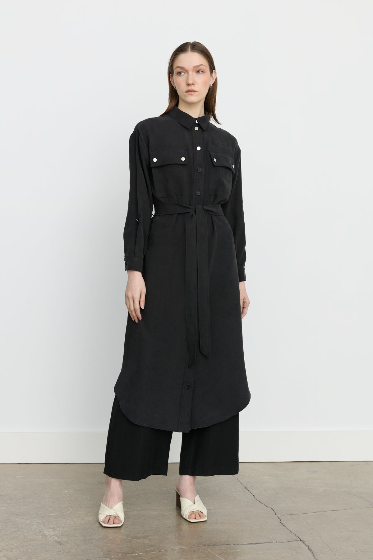 Sporty Belt Detail Tencel Tunic - Black