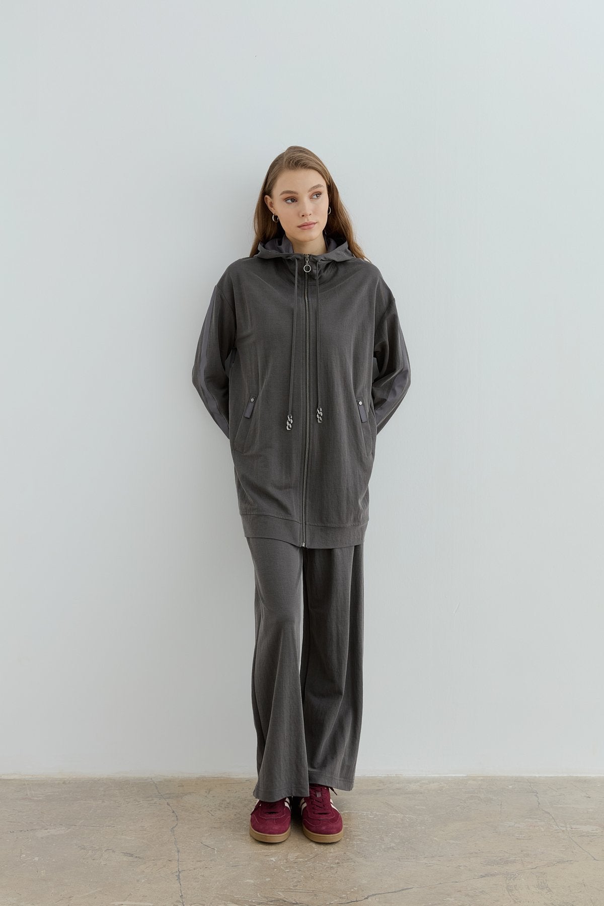 Spor Mix Kumaş Detaylı Pantolon Tunik Örme Takım - Füme