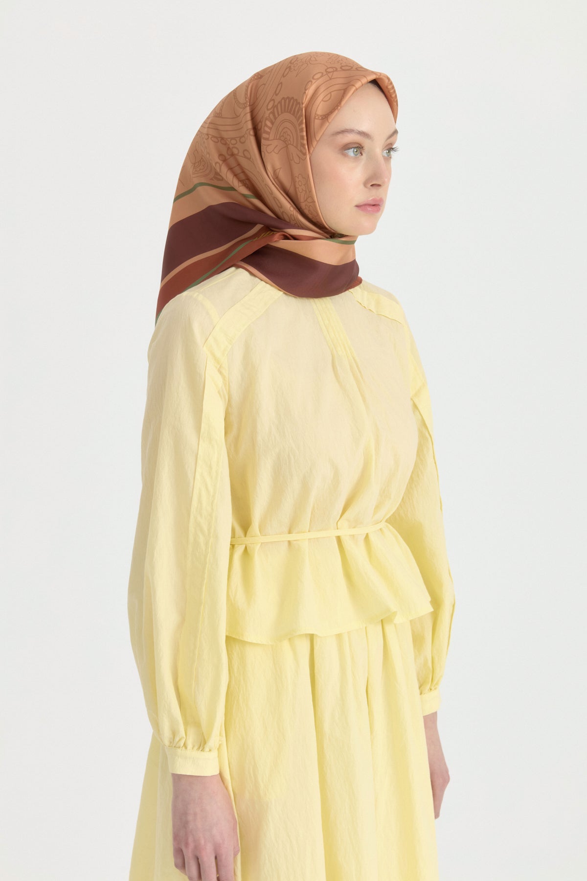 sura-twill-ipek-esarp-somon-264672.jpg