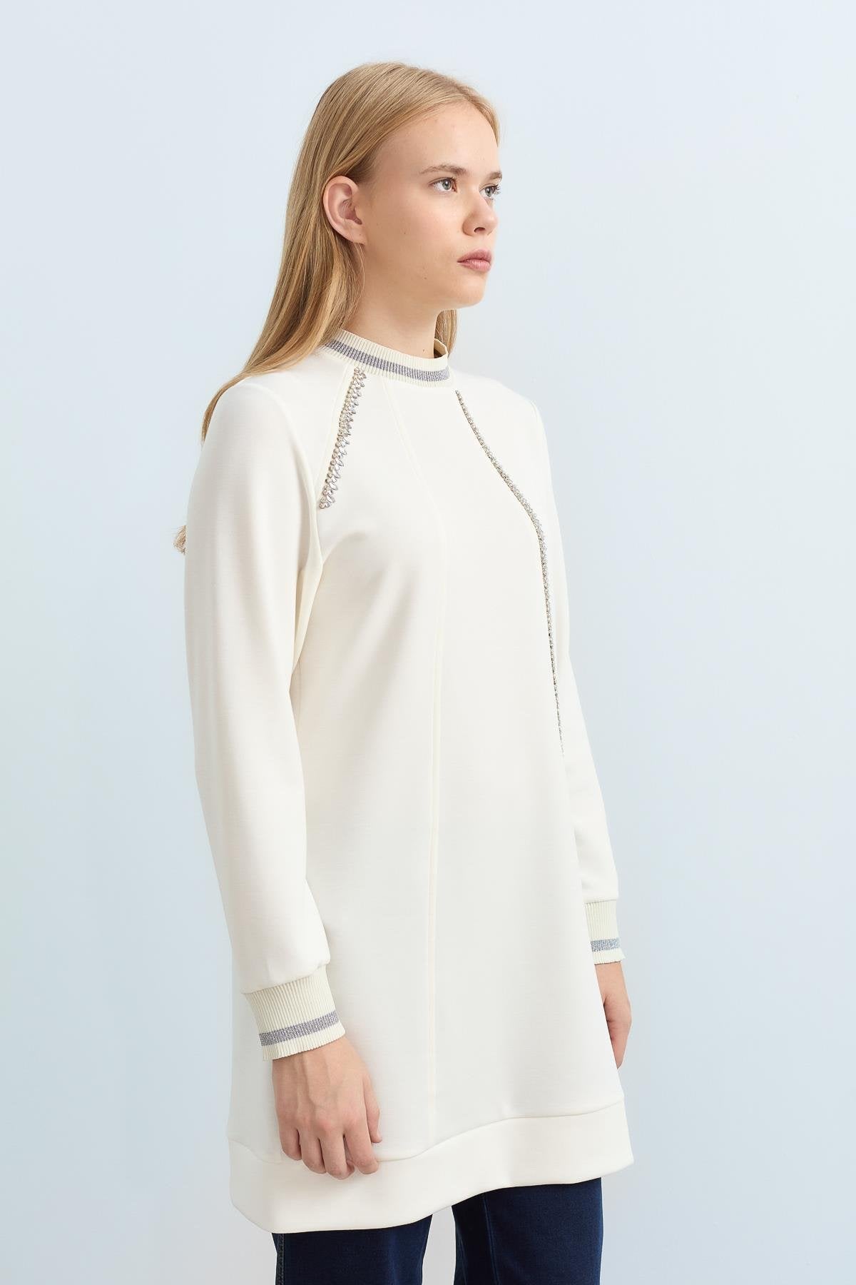 Stone Detailed Ribbed Sleeves and Neckline Knitted Tunic - Ecru