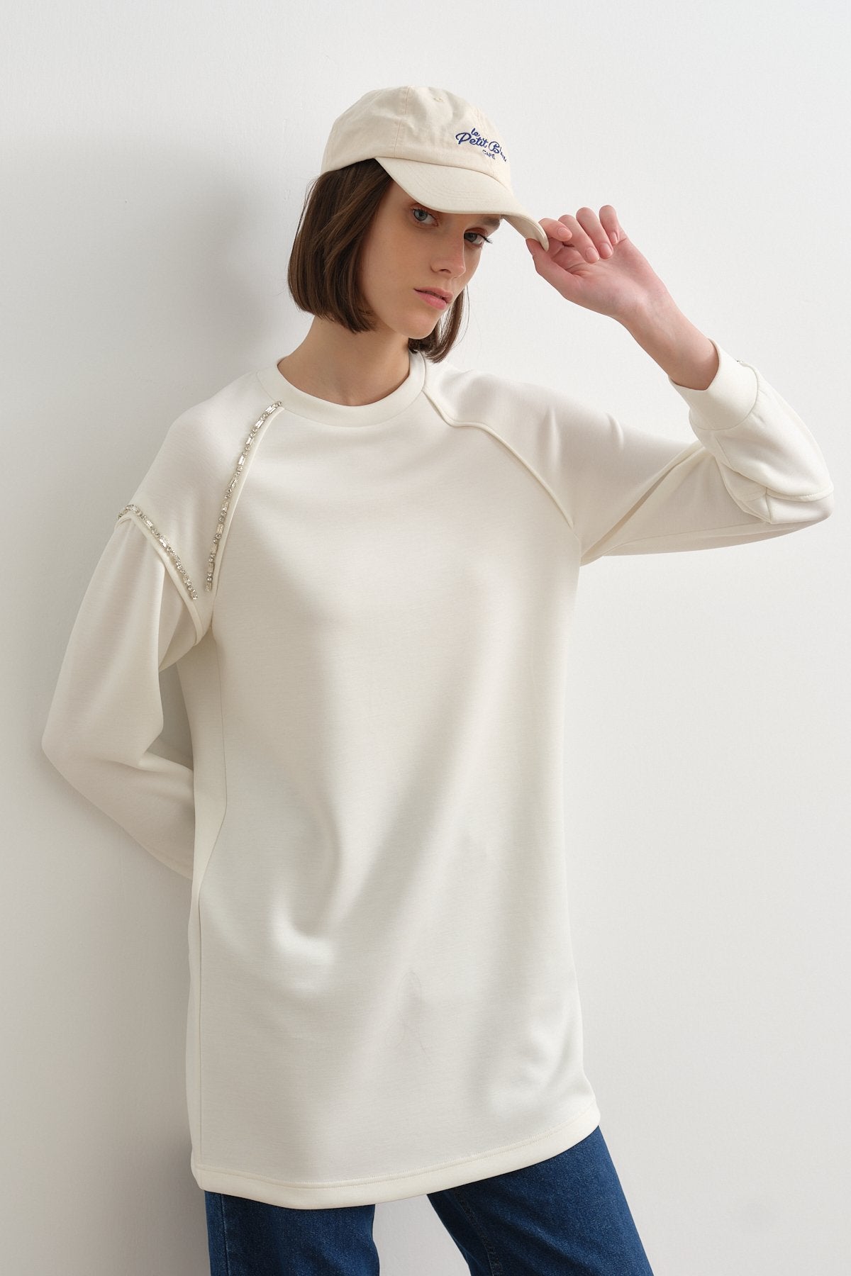 tas-detayli-orme-sweat-ekru-257917.jpg