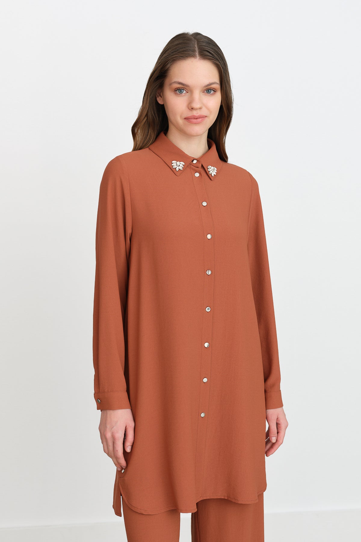 Taş Detaylı Pantolon Tunik Takım - Açık Kahve