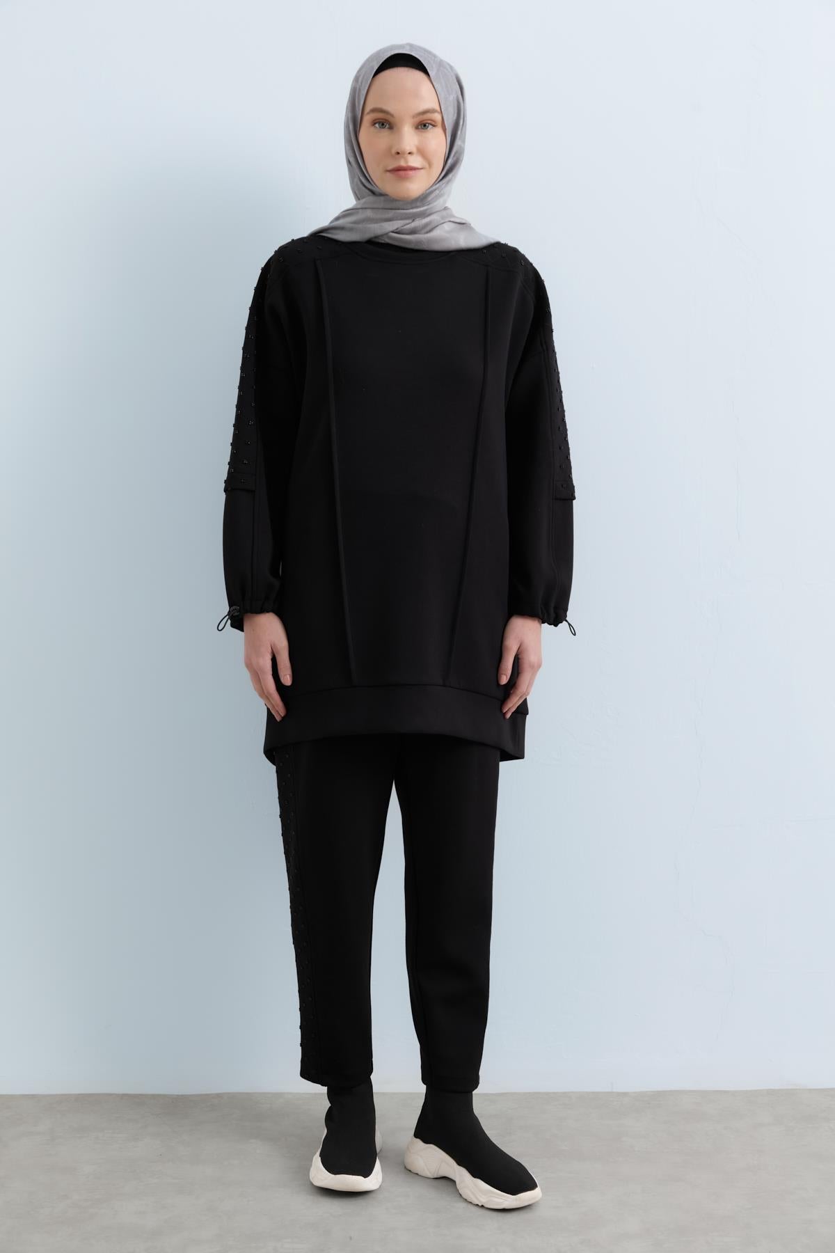 Relaxed Fit Sweatshirt with Stone Detail - Black