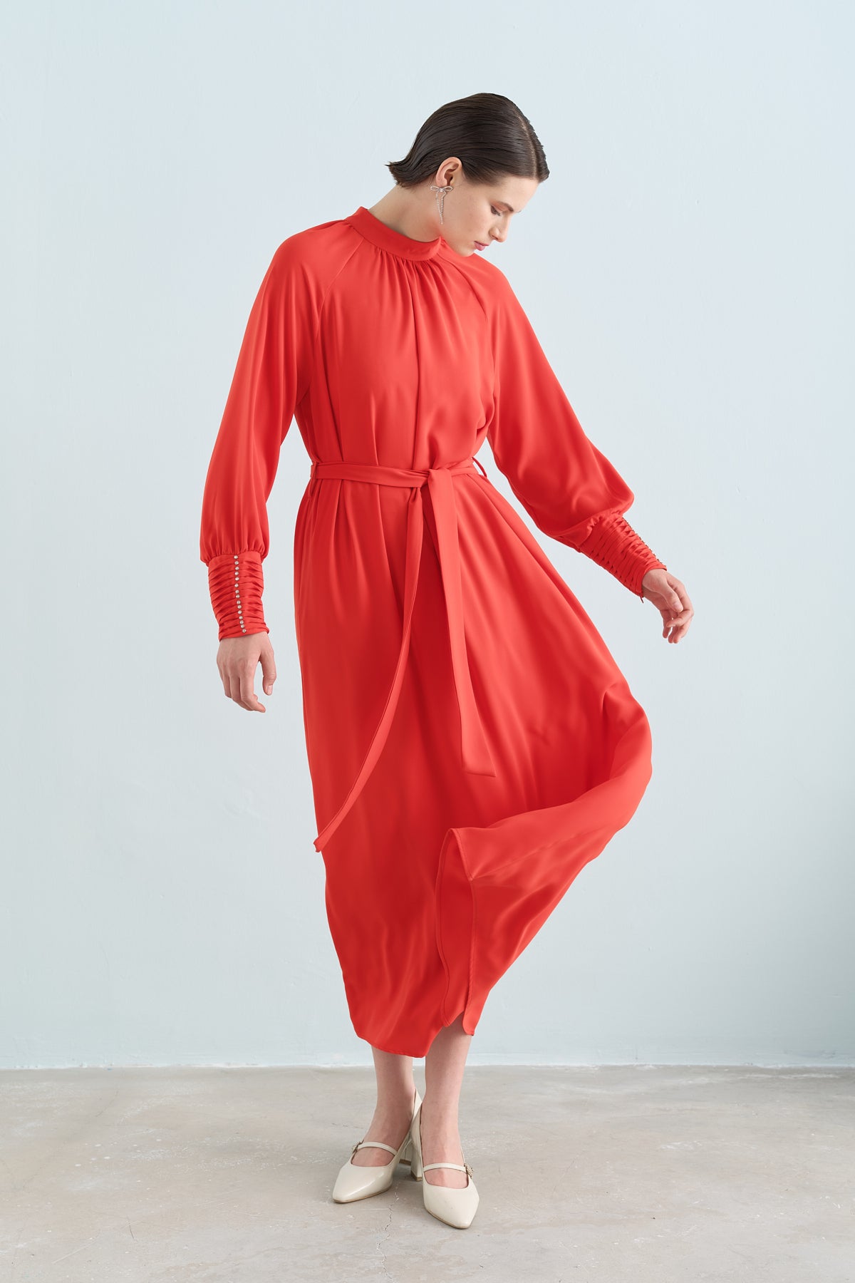 Taş Detaylı Şık Elbise - Mercan