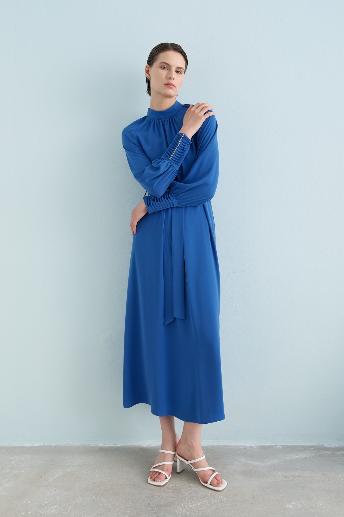 Taş Detaylı Şık Elbise - Saks