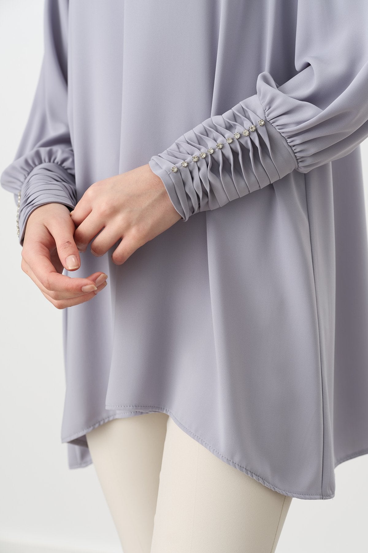 Taş Detaylı Şık Tunik - Gri