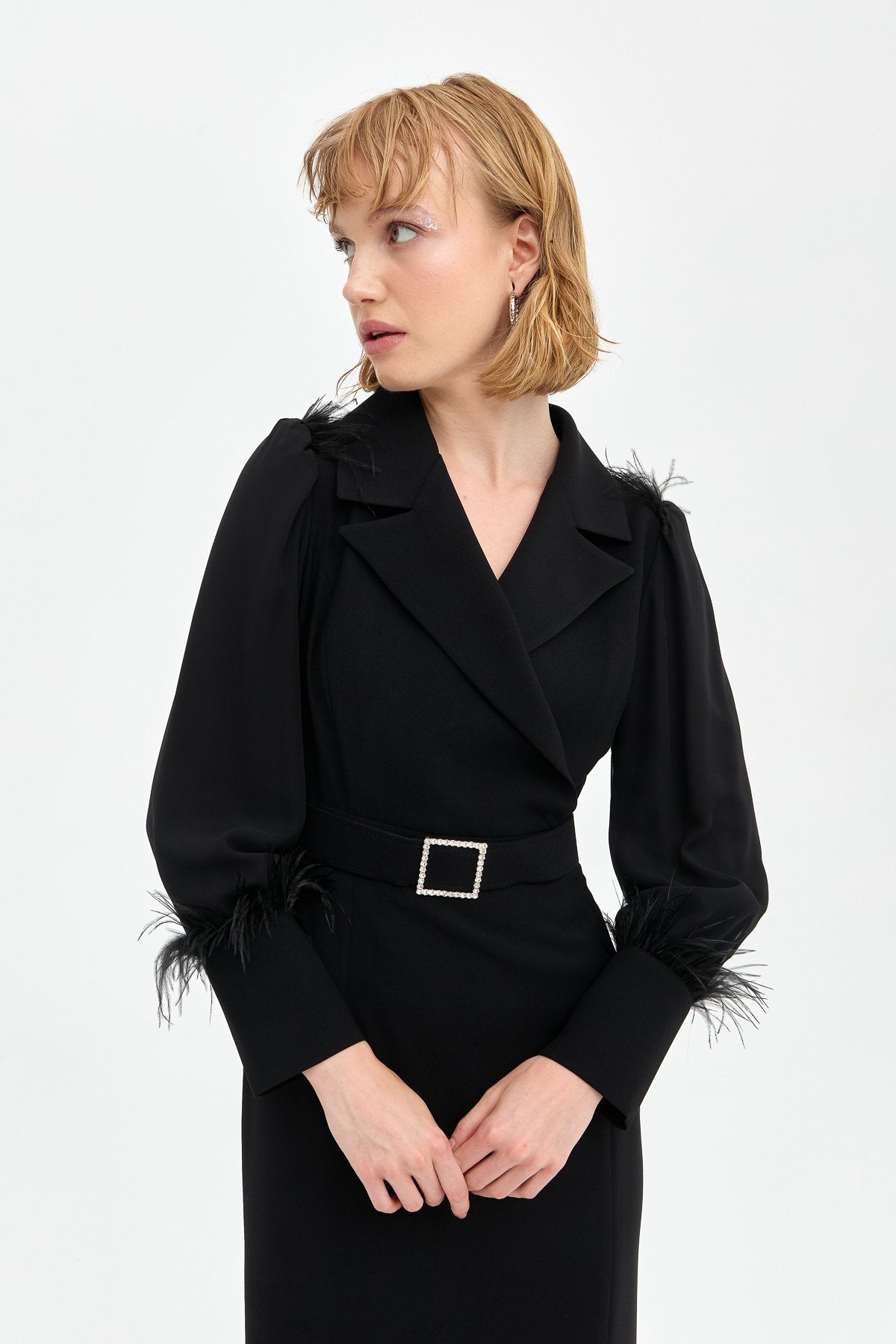 Elegant Dress with Stone Belt and Feather Details - Black
