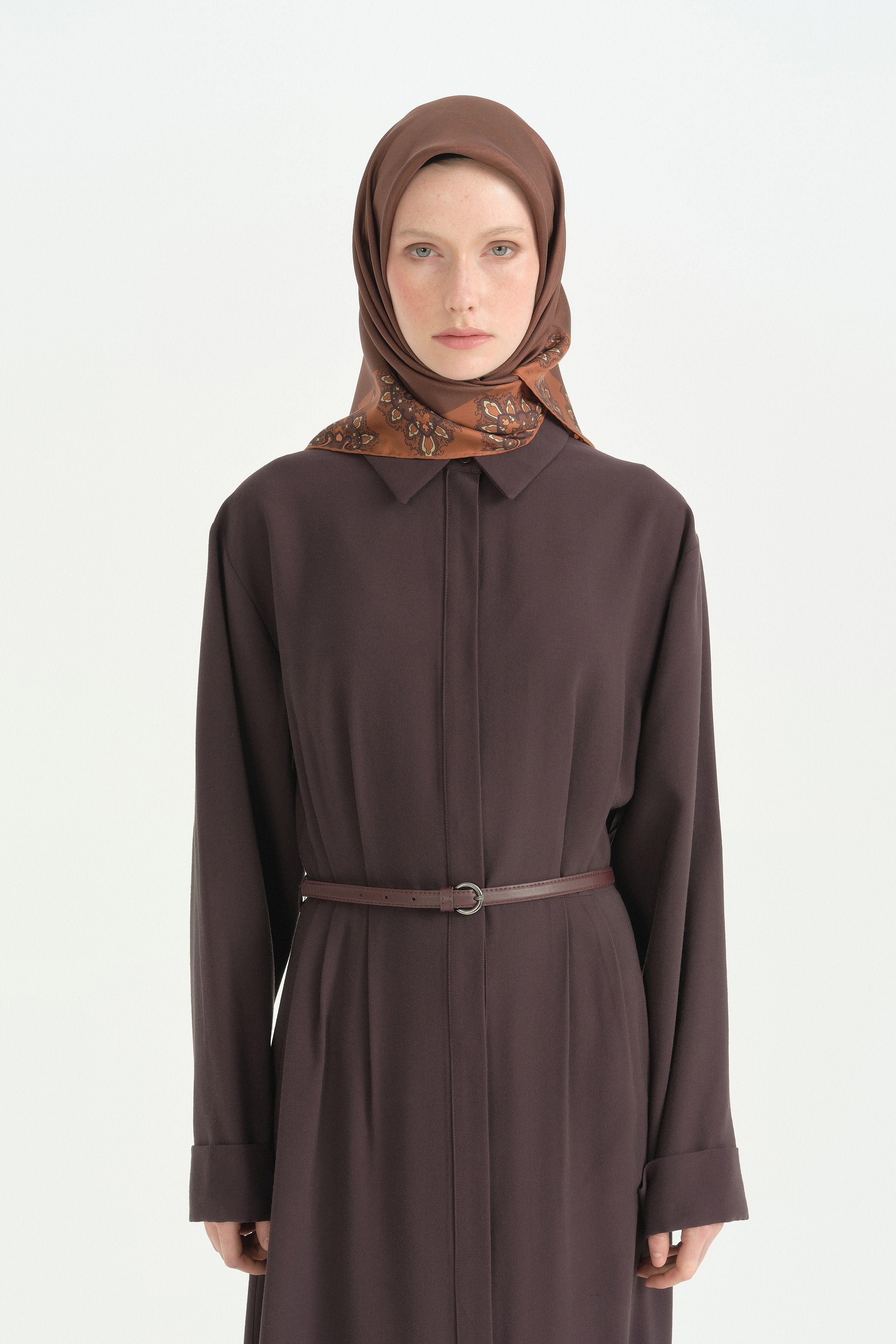 Tavus Twill İpek Eşarp - Kahve