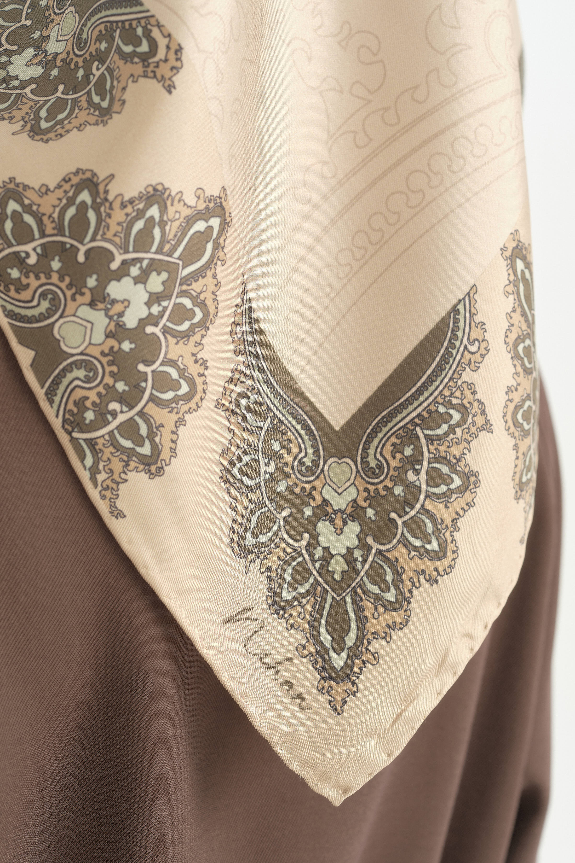 Tavus Twill İpek Eşarp - Taş