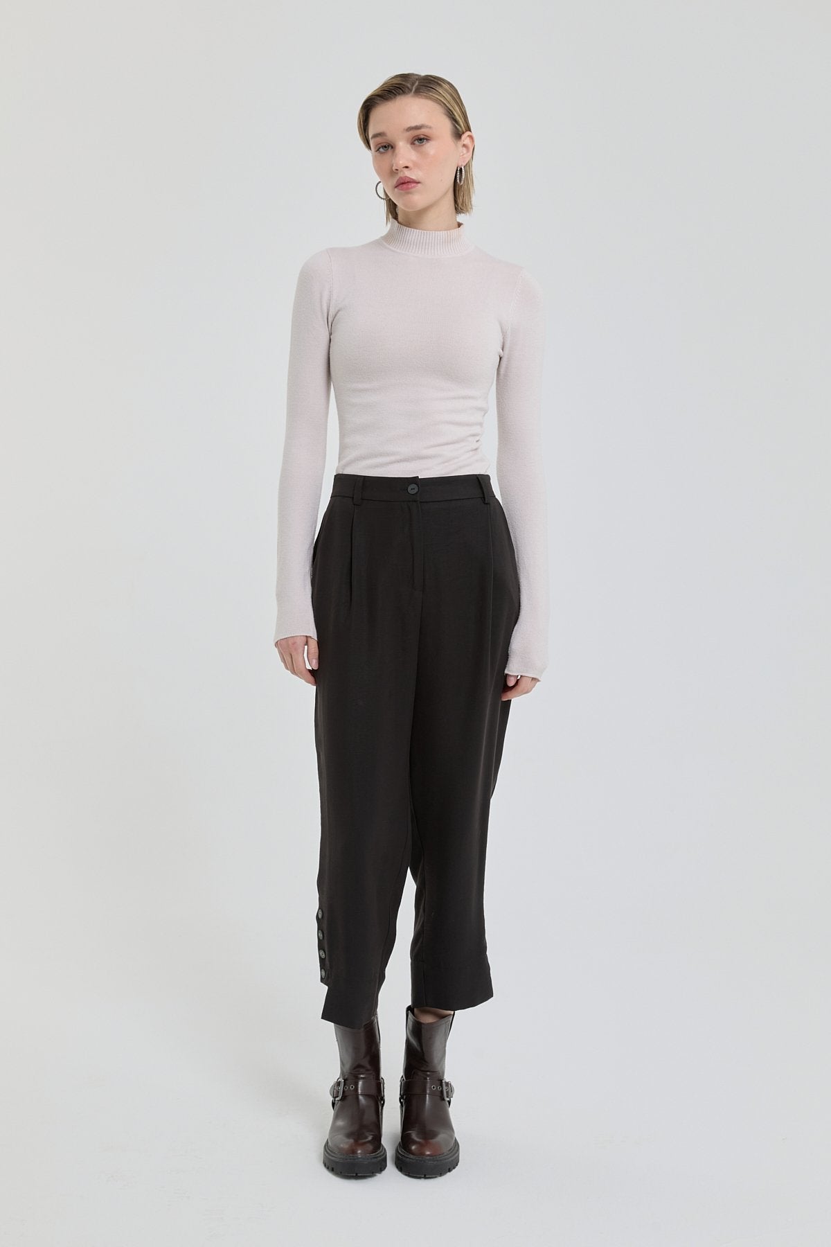 tencel-karisim-havuc-pantolon-siyah-258057.jpg