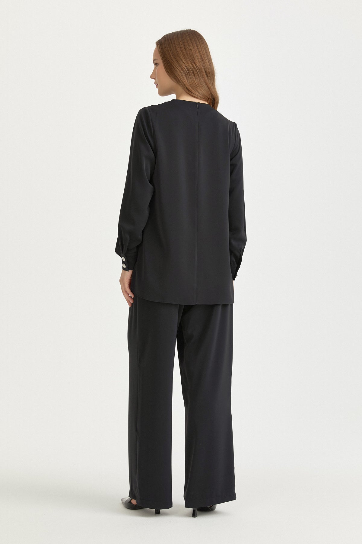 Stylish Pleated Pants and Tunic Set with Buckle Detail - Black