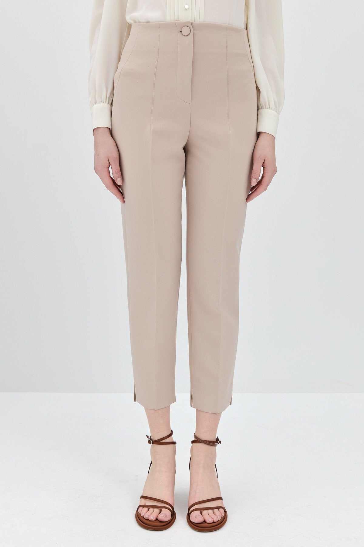 Ironed Grip Carrot Pants - Stone