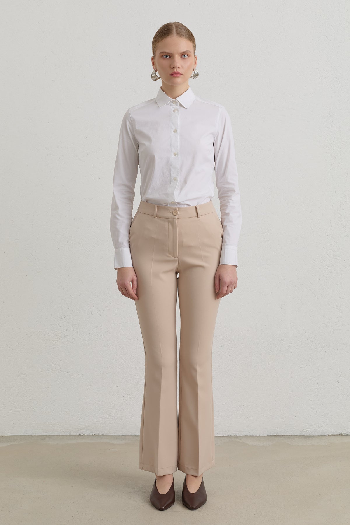 Ütü İzli İspanyol Paça Basic Pantolon - Taş