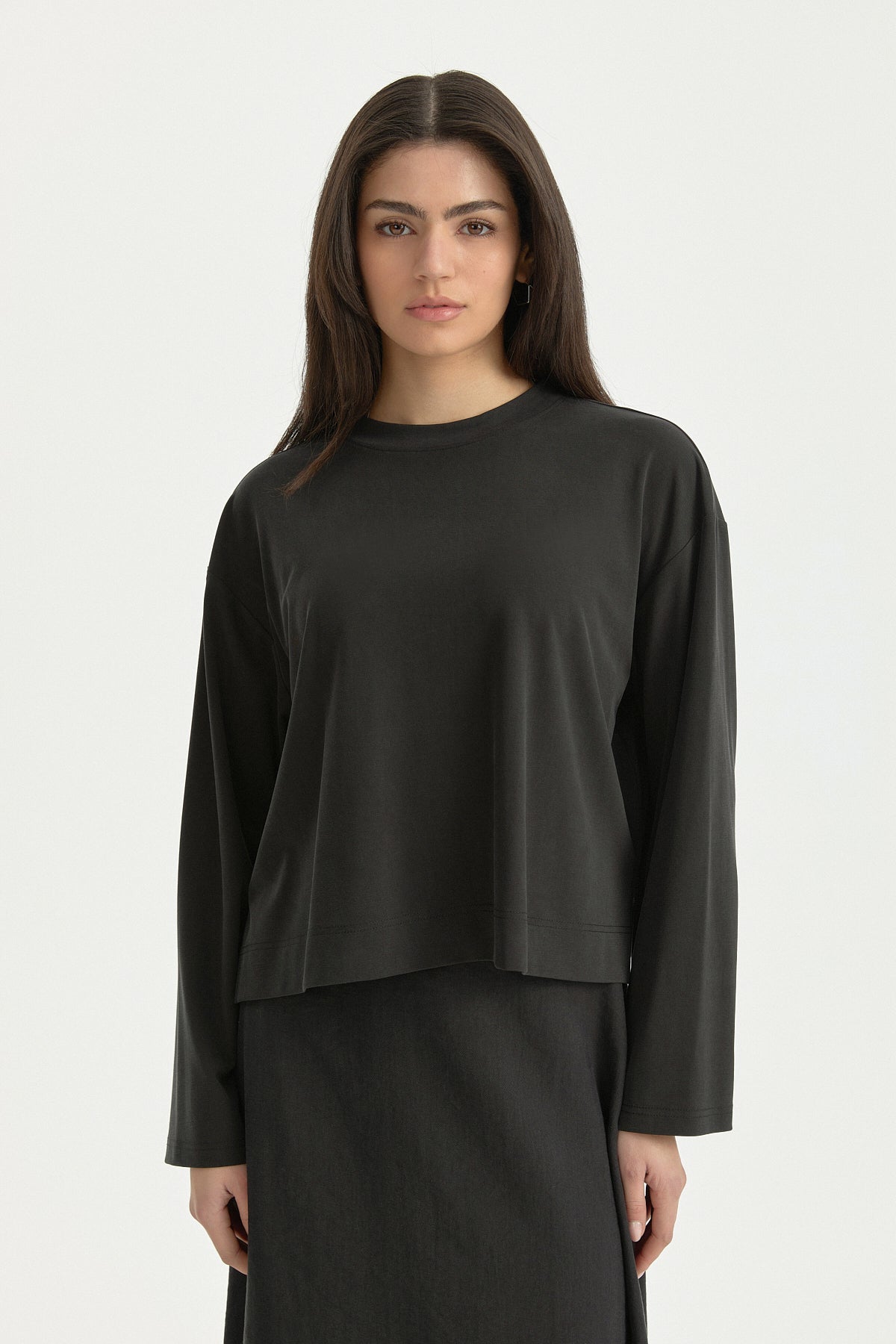 uzun-kollu-crop-t-shirt-siyah-263735.jpg