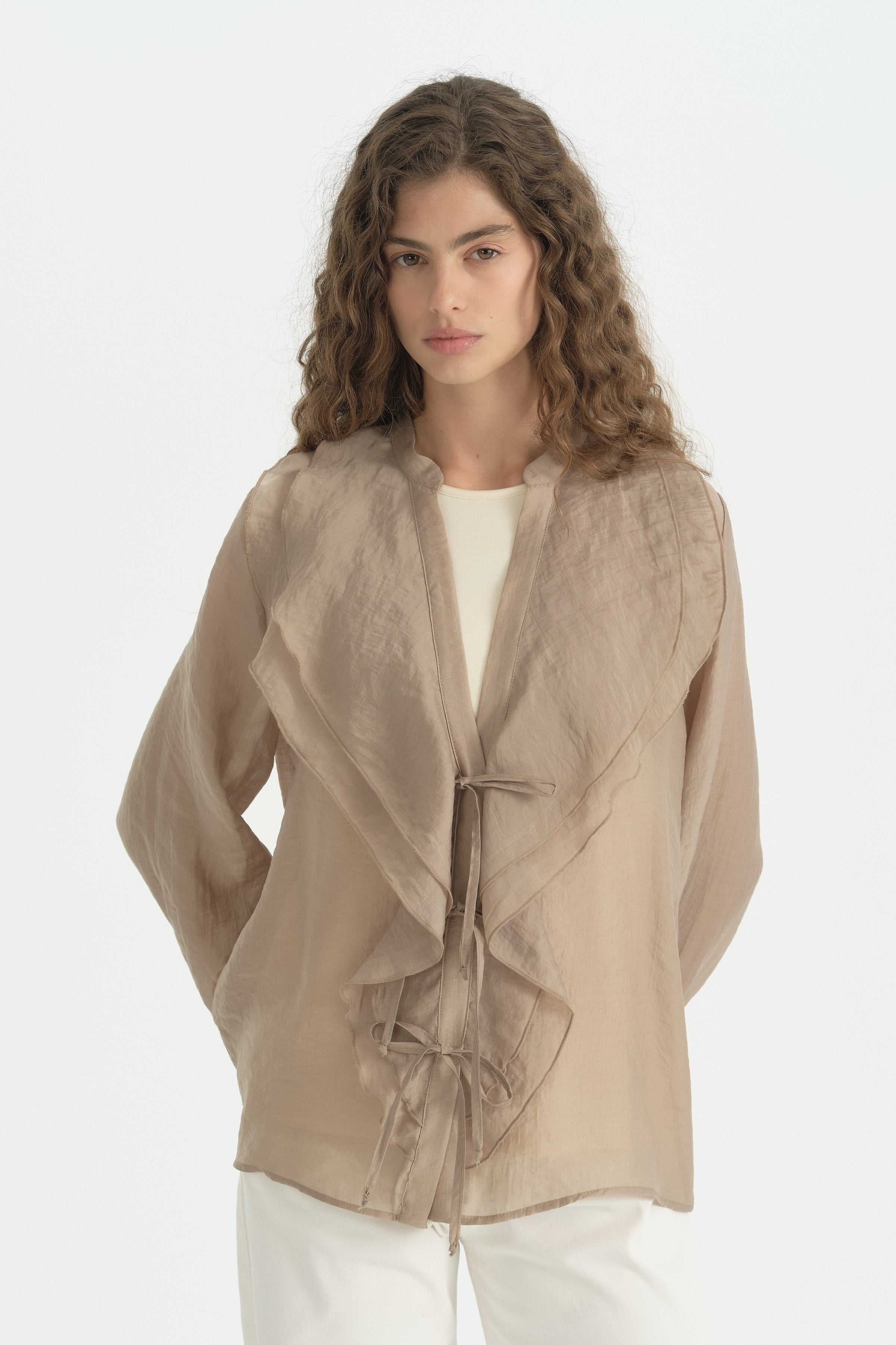 volanli-baglamali-bluz-bej-271287.jpg