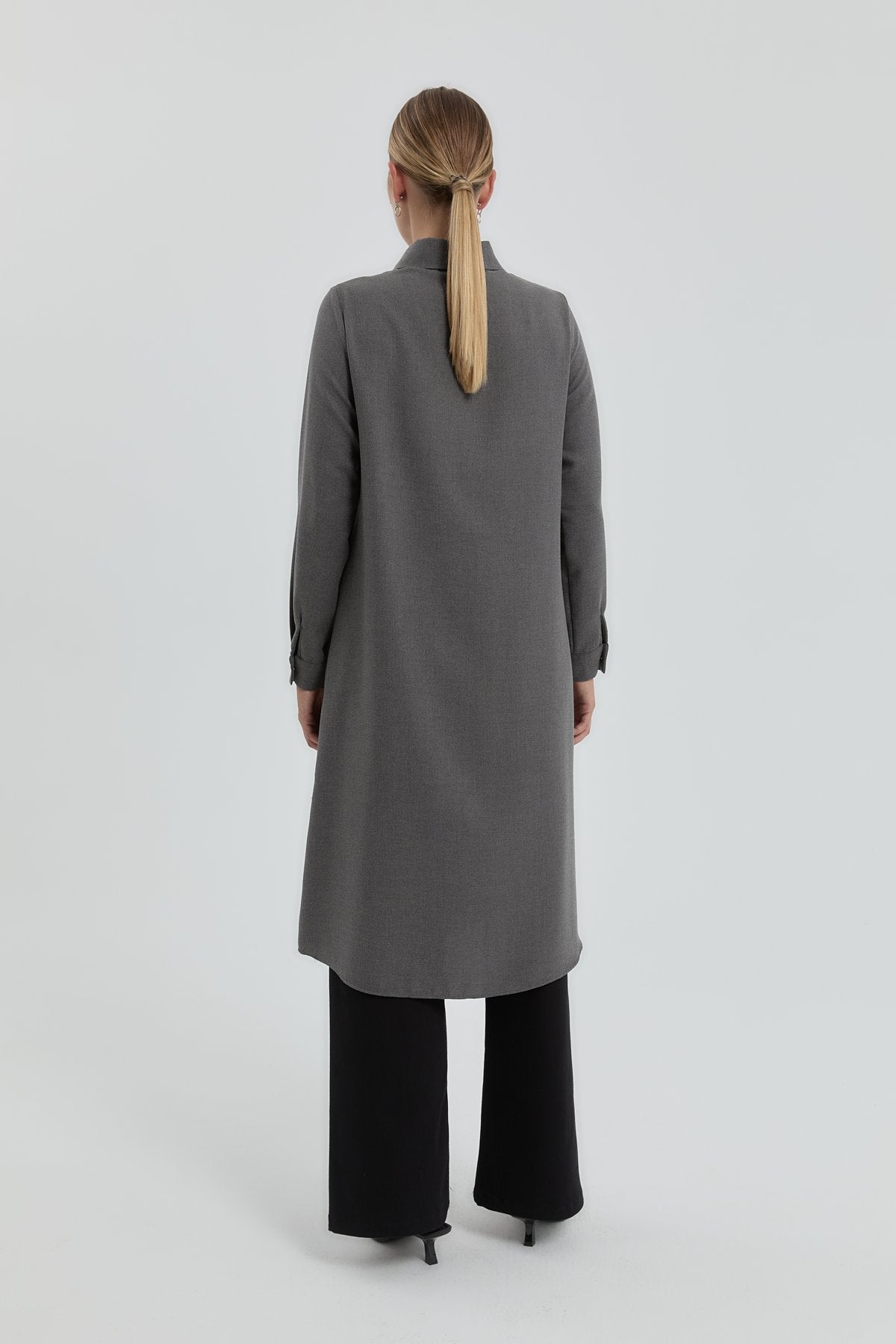 Tunic with Collar Accessory - Dark Gray