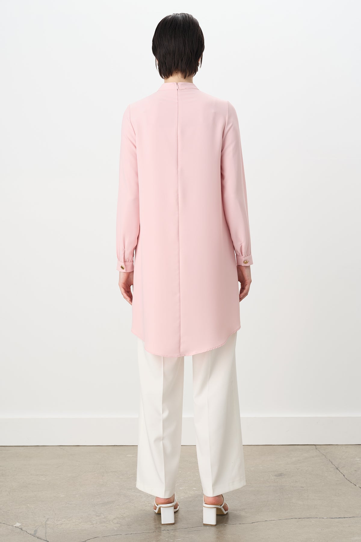 Ruffled Tunic with Collar Accessory - Powder Pink