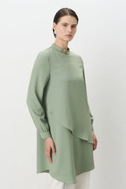 Ruffled Tunic with Collar Accessory - Green