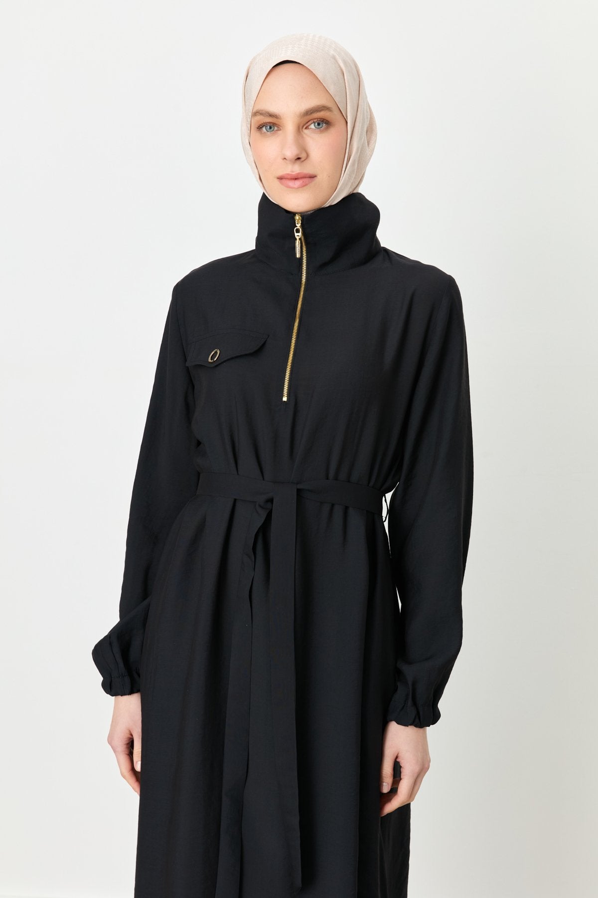 yaka-detayli-kusakli-modal-elbise-siyah-248475.jpg