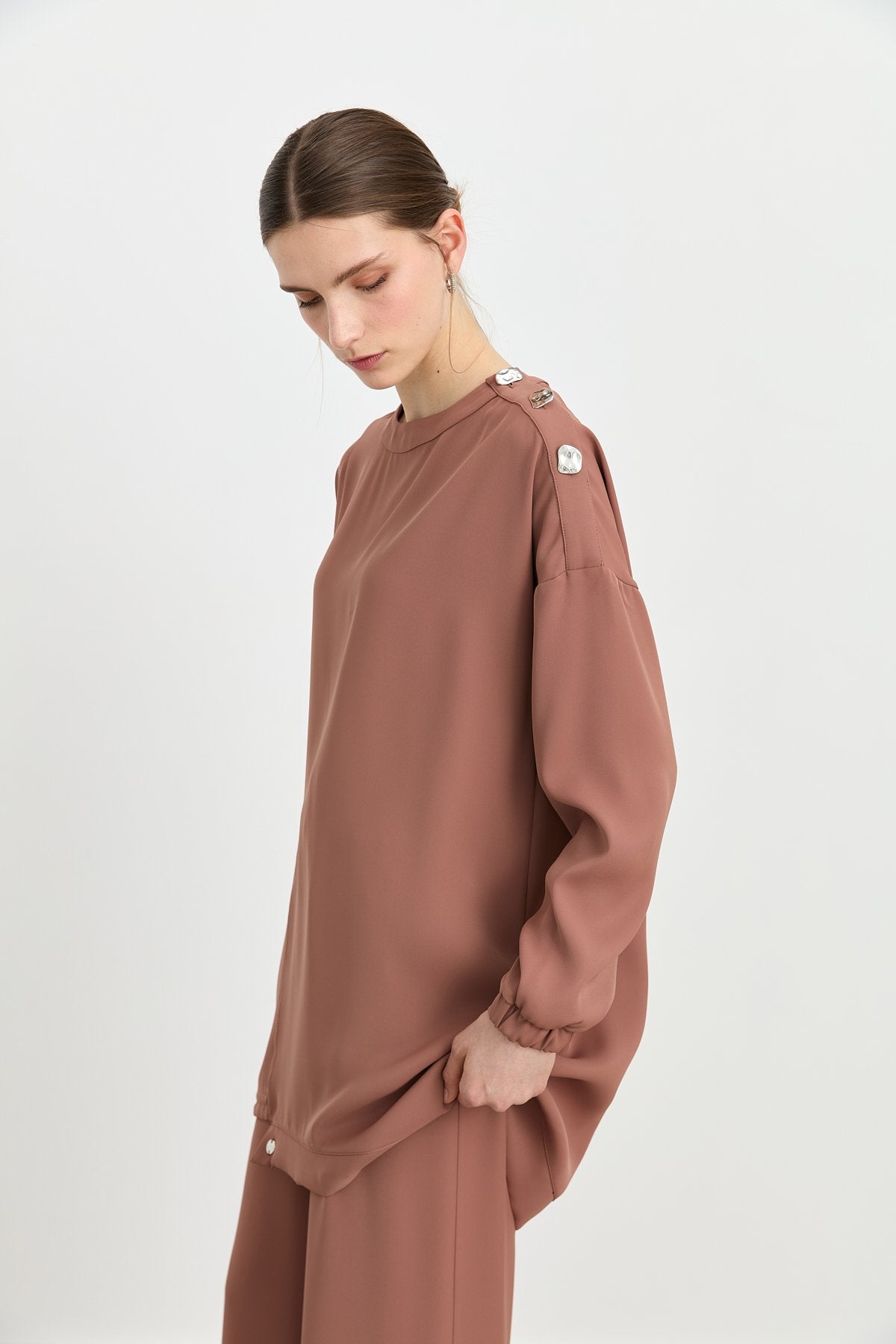 Yaka Detaylı Pantolon Tunik Takım - Açık Kahve