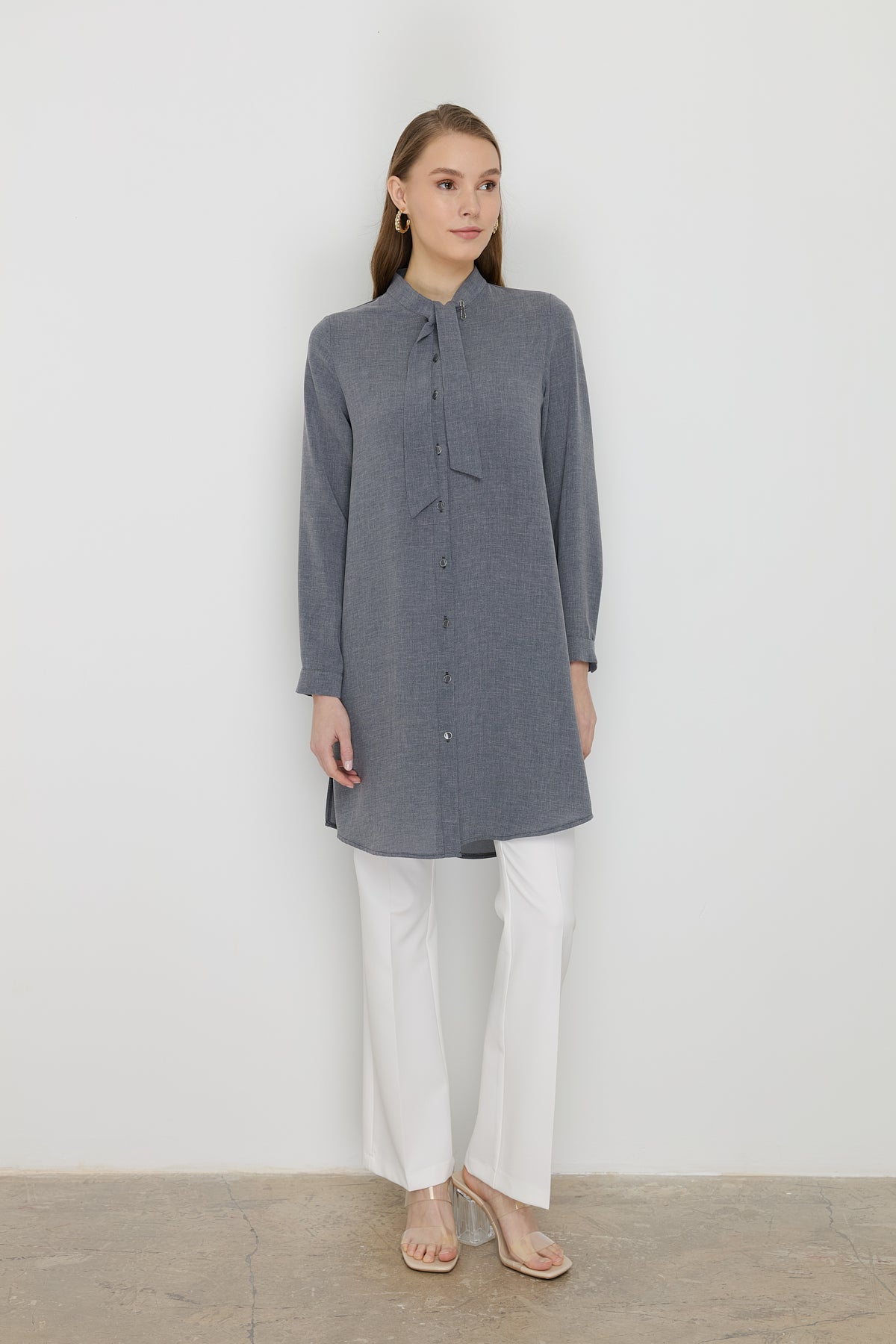 Yakası Bağlamalı Basic Tunik - Siyah