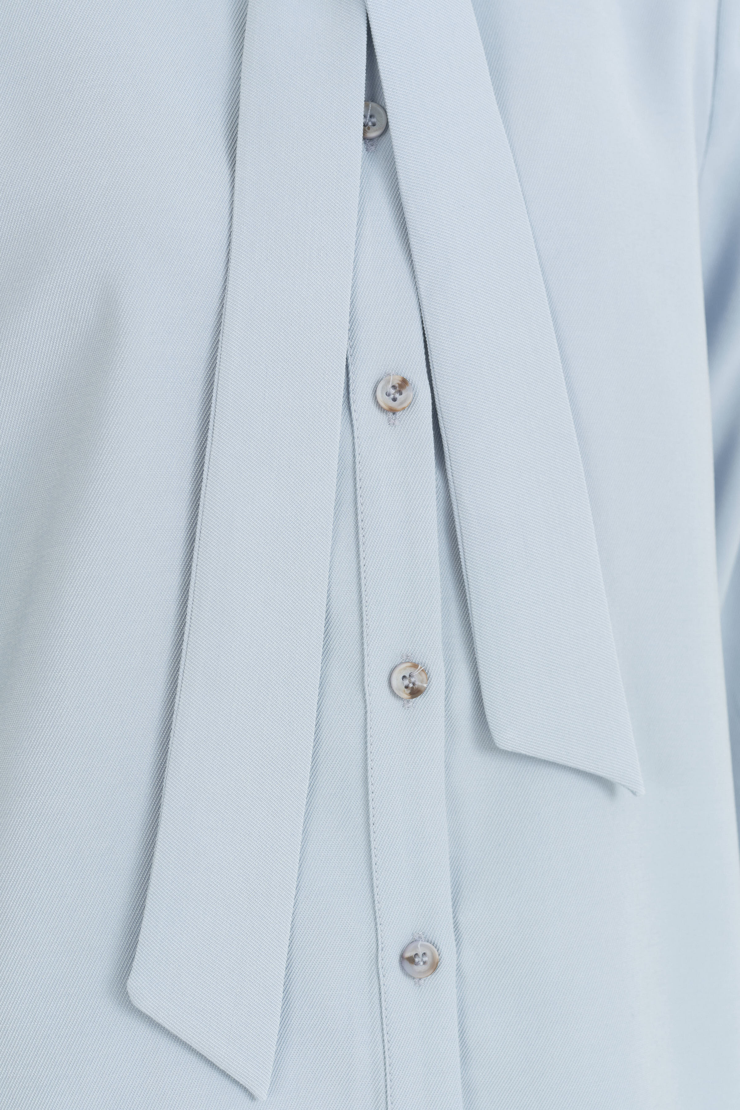 Yakası Bağlamalı Tencel Gömlek - Açık Mavi