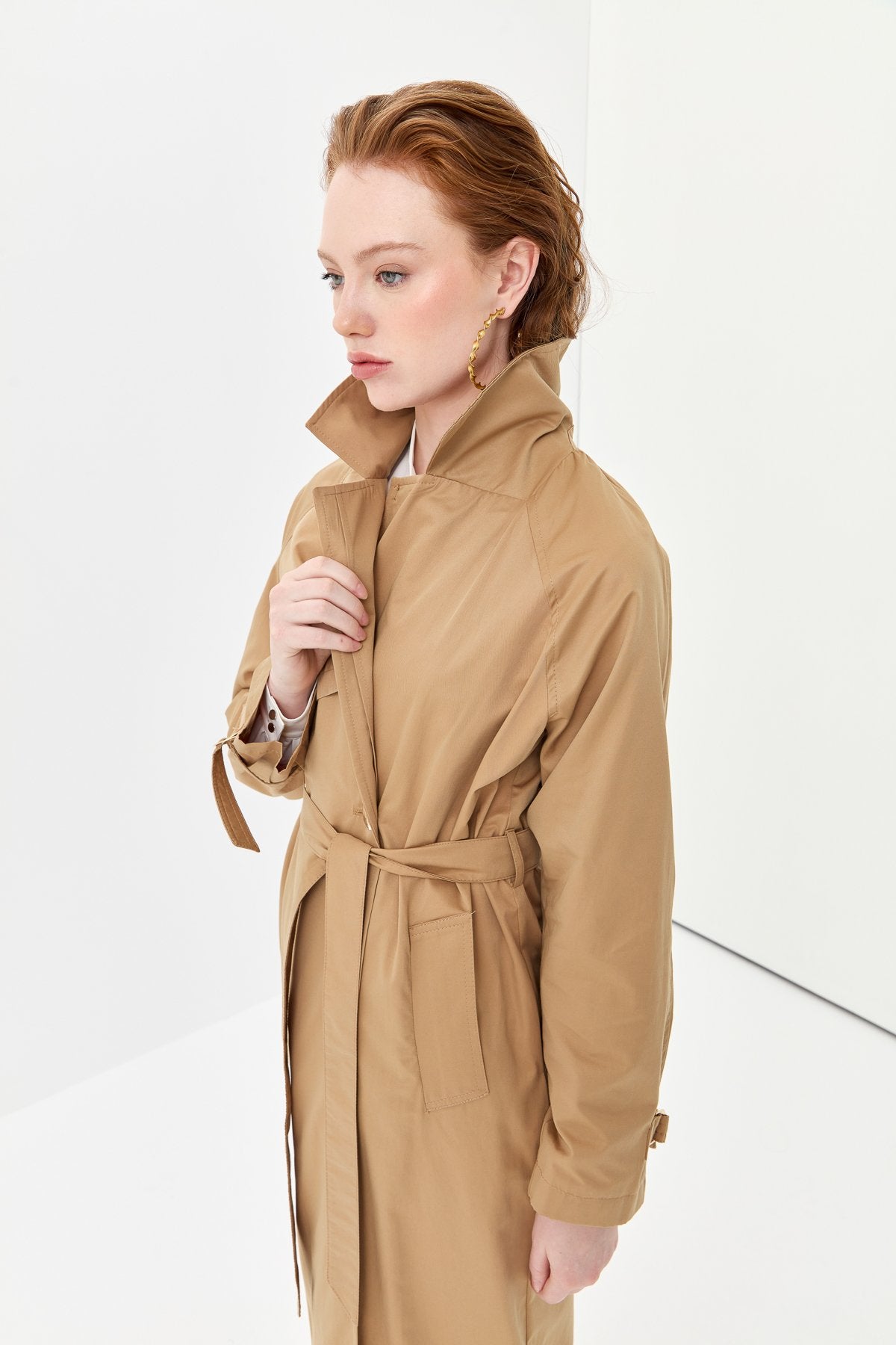 Trench Coat with Ribbed Collar and Gold Buttons - Camel