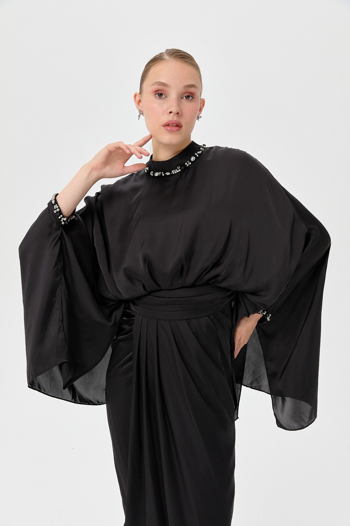 Embellished Evening Dress with Collar and Sleeves - Black