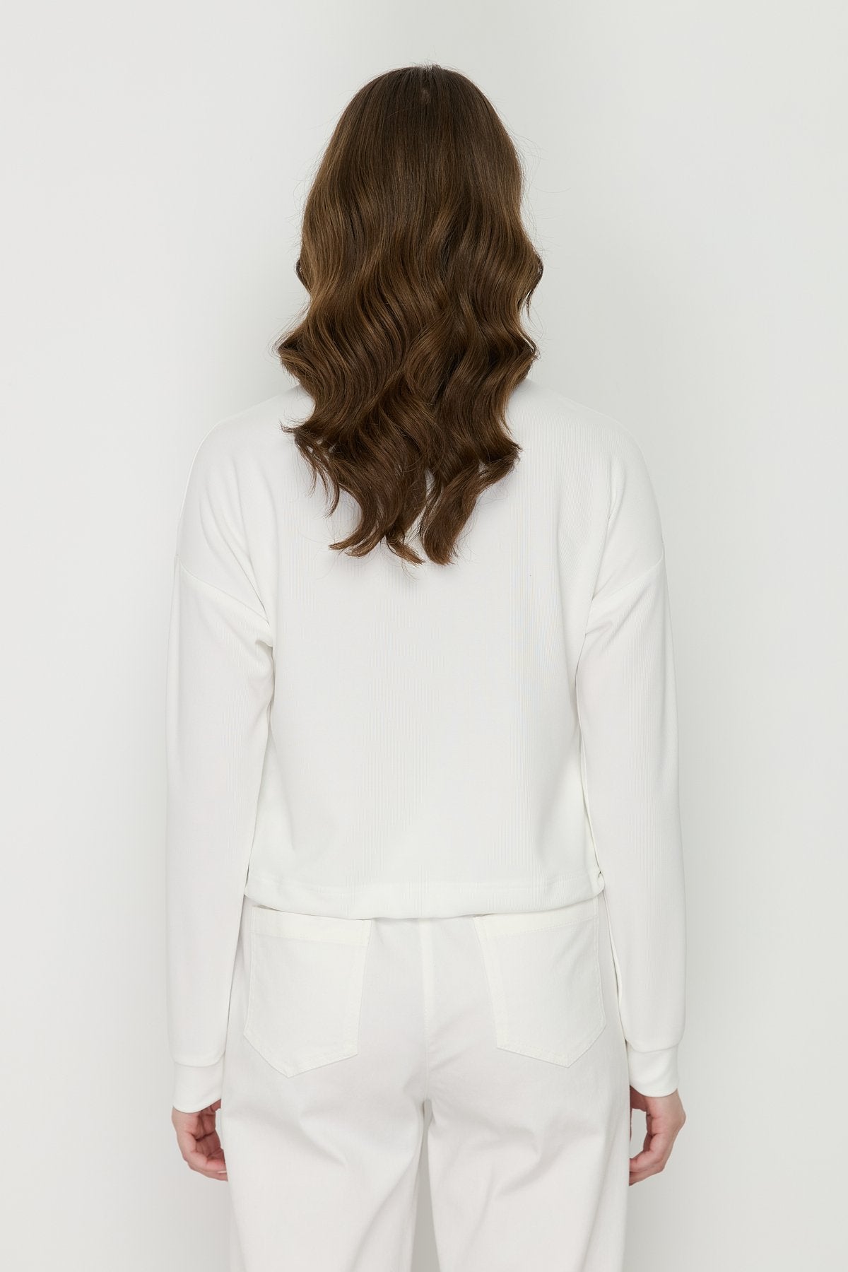 Basic Crop Knit Blouse with Side Stoppers - White