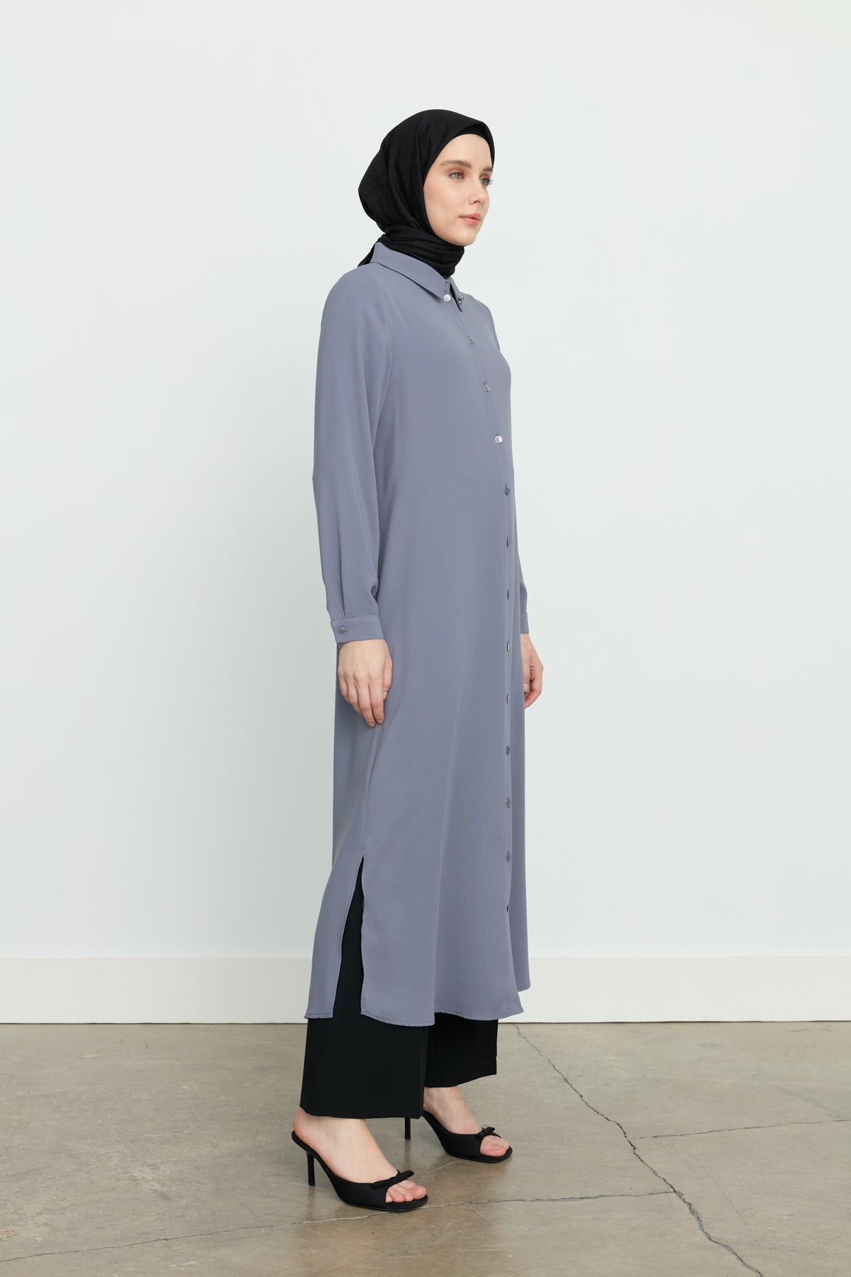 Yanları Yırtmaçlı Basic Tunik - Gri