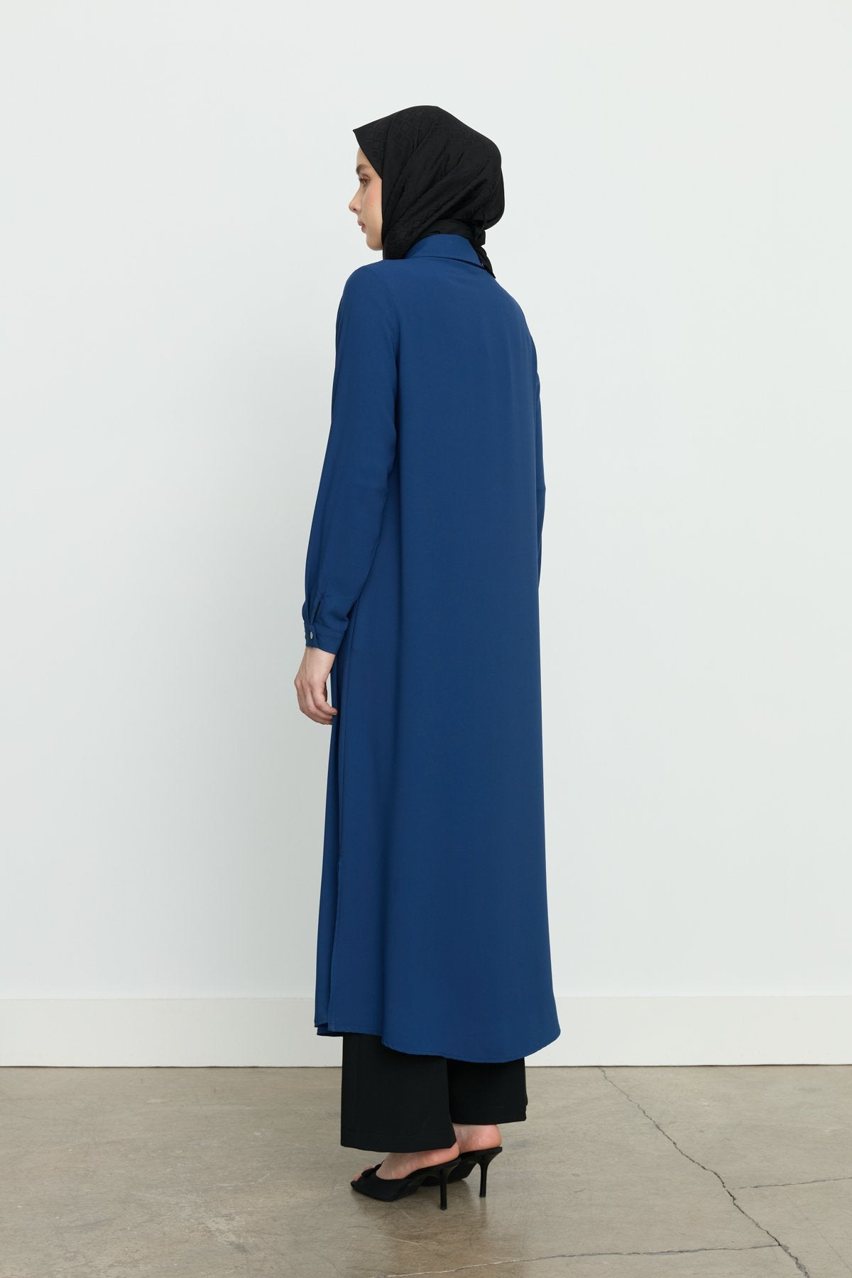 Yanları Yırtmaçlı Basic Tunik - İndigo