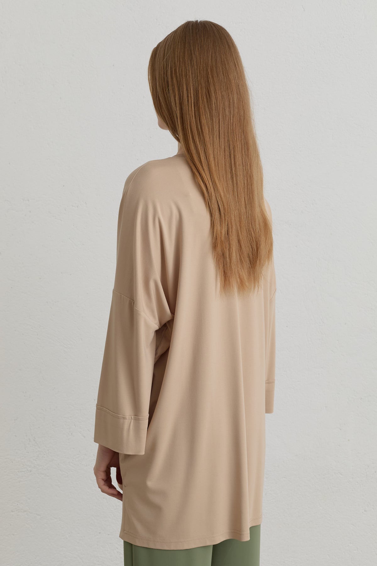Yanları Yırtmaçlı Oversize Basic Örme Rayon Bluz - Bej