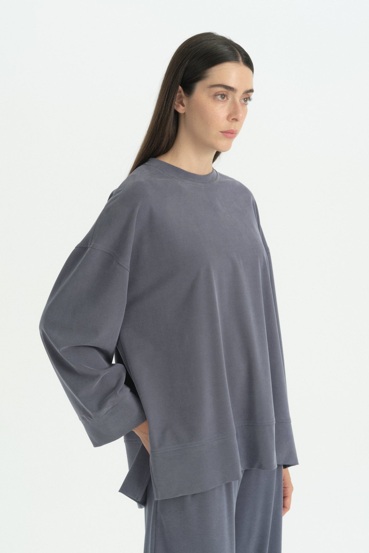 yanlari-yirtmacli-pantolon-lyocell-takim-indigo-268243.jpg