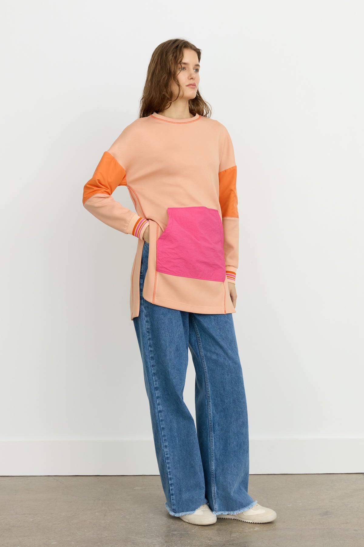 Asymmetrical Slit Fabric-Mix Knit Sweatshirt - Salmon