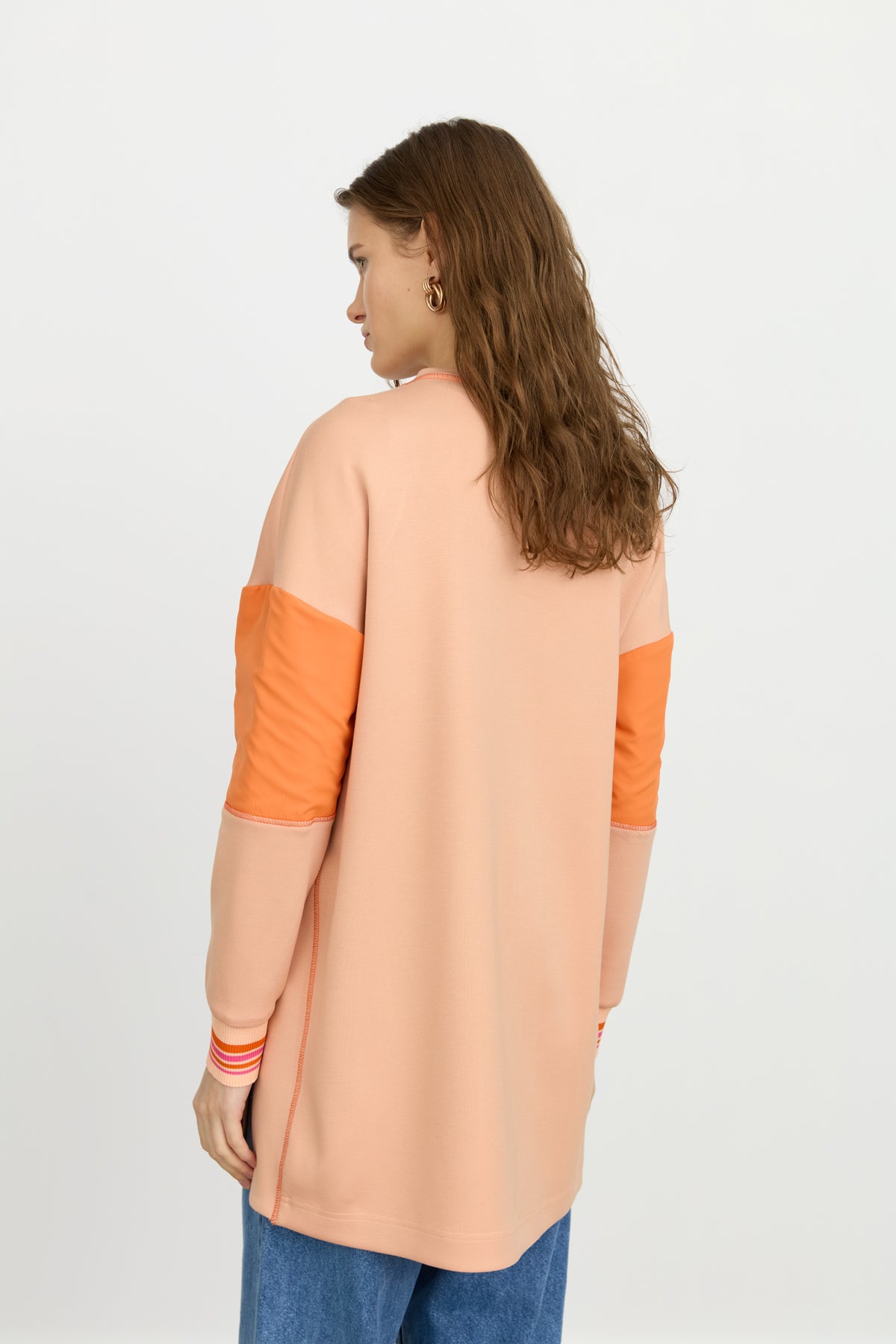 Asymmetrical Slit Fabric-Mix Knit Sweatshirt - Salmon