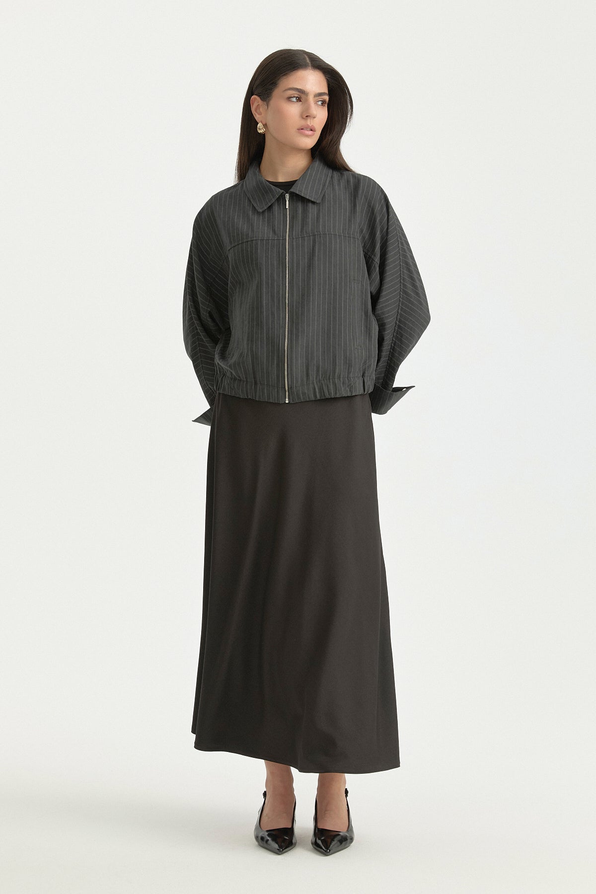 yarasa-kollu-modal-crop-ceket-siyah-262947.jpg