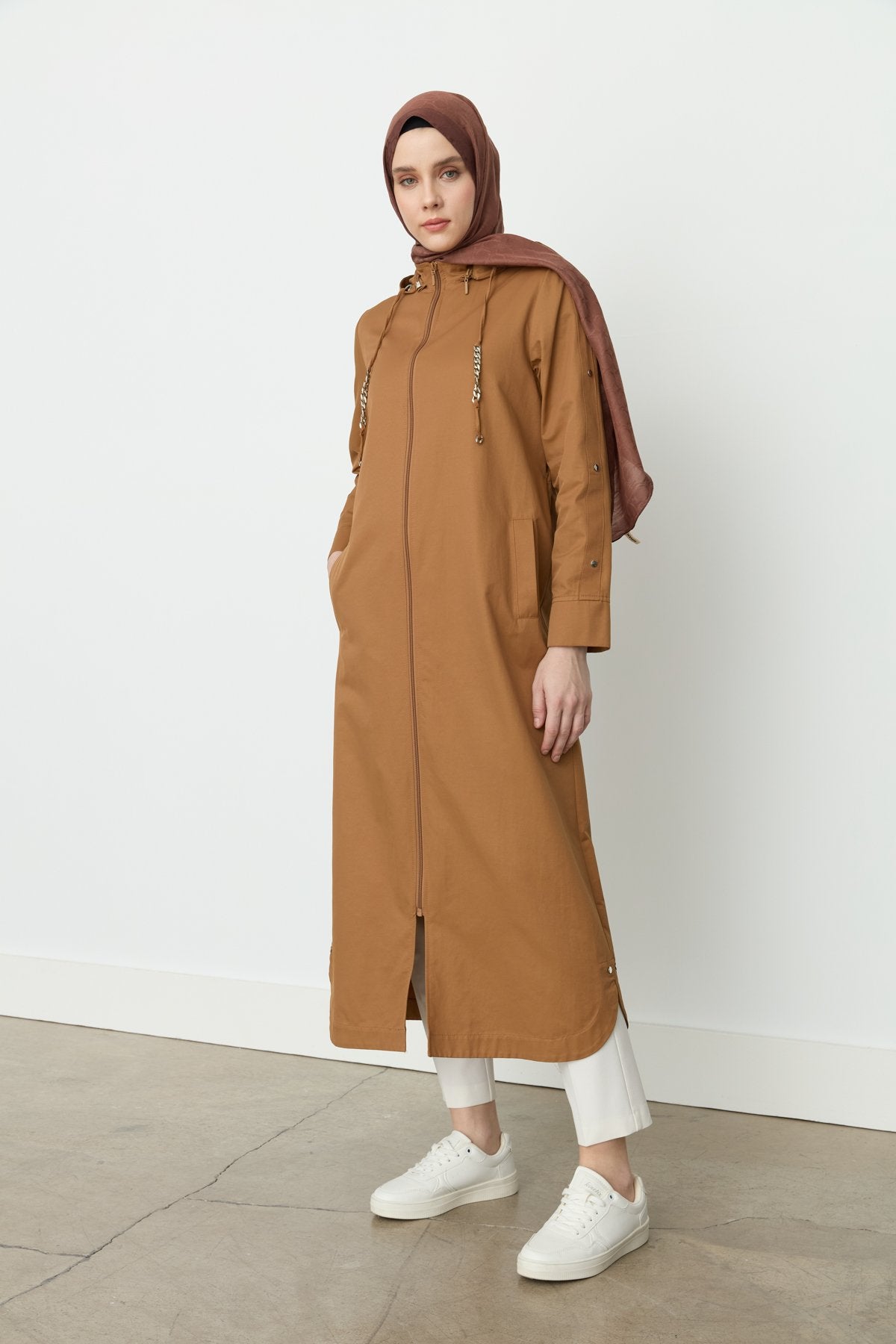 Chain Detail Detachable Hooded Trench Coat - Camel