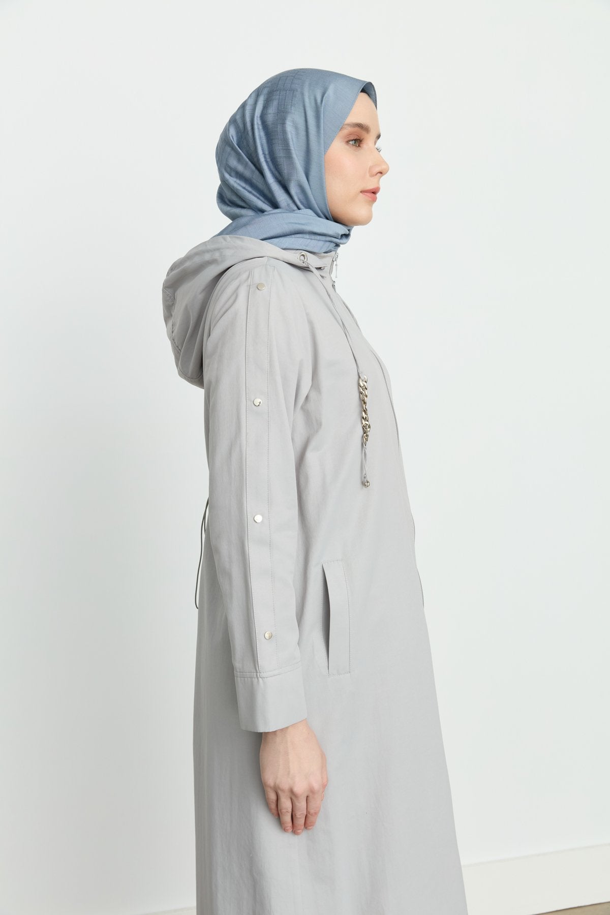 Chain Detail Detachable Hooded Trench Coat - Grey
